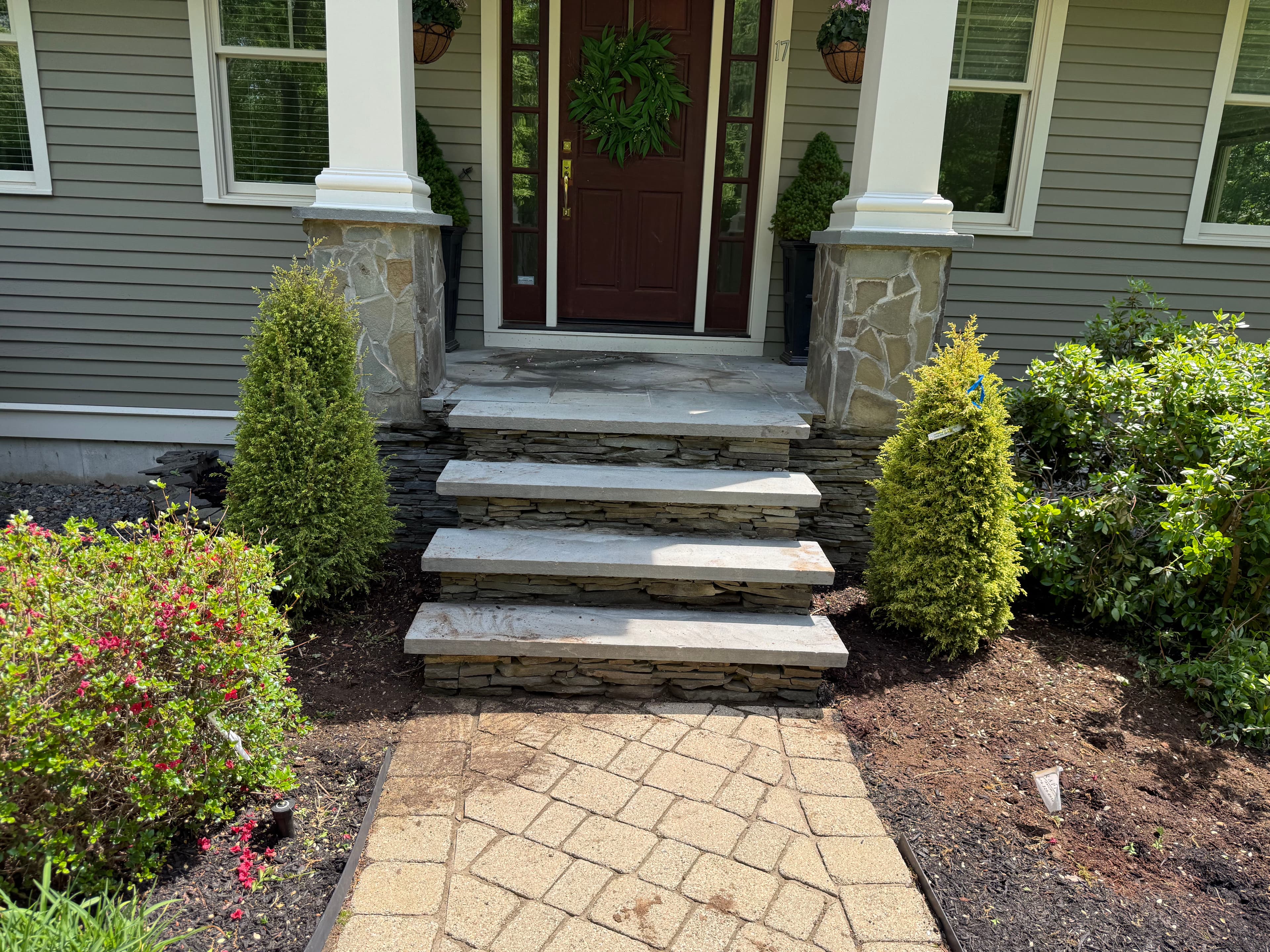 Project Fresh Plantings That Make a Front Entry Pop image