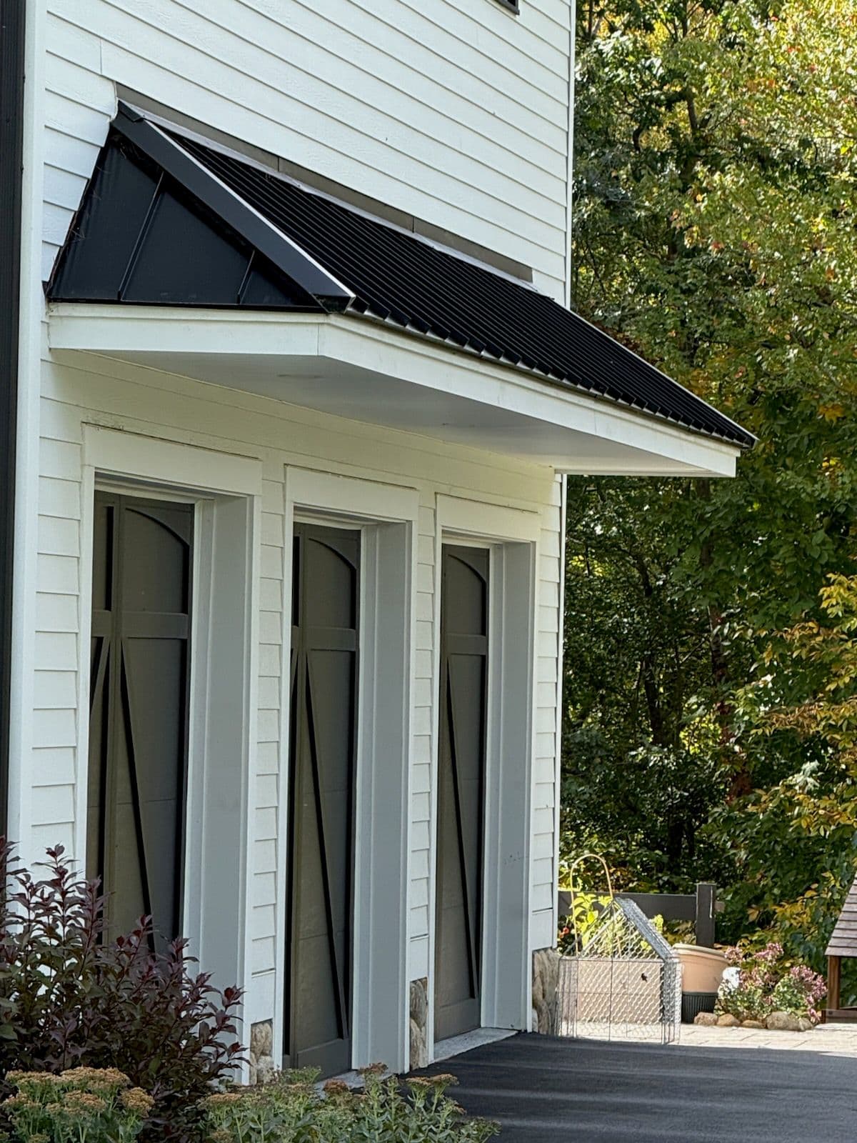 Project Elegant Overhang Installation for Garage Bays image