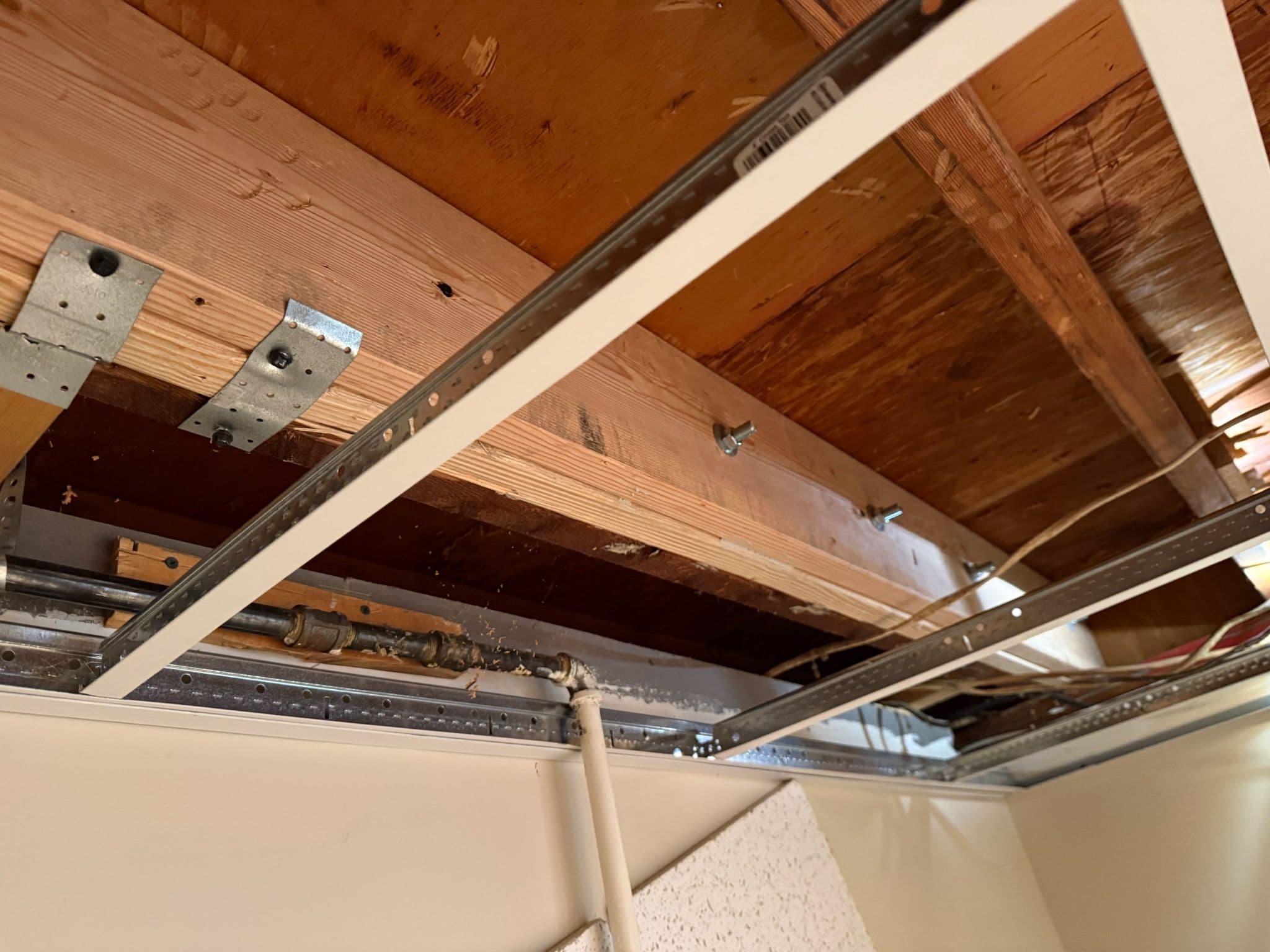 Project Ceiling Renovation to Fix Sagging Floor image